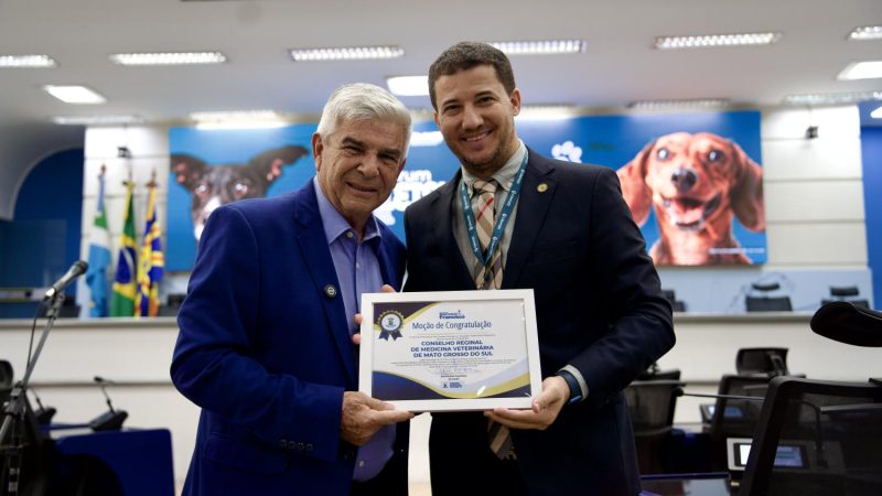 Vereador Veterinário Francisco participa do III Fórum sobre Leishmaniose Visceral Canina em Campo Grande