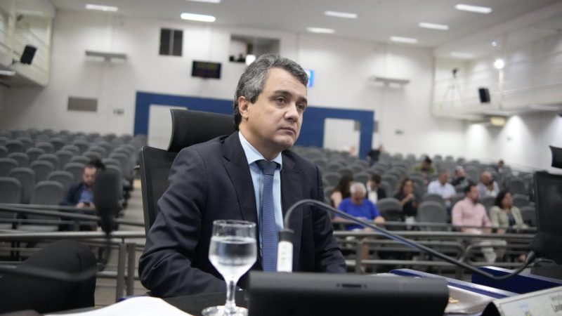 Para frear comércio de fios furtados, Landmark propõe limite no horário de compra de recicláveis