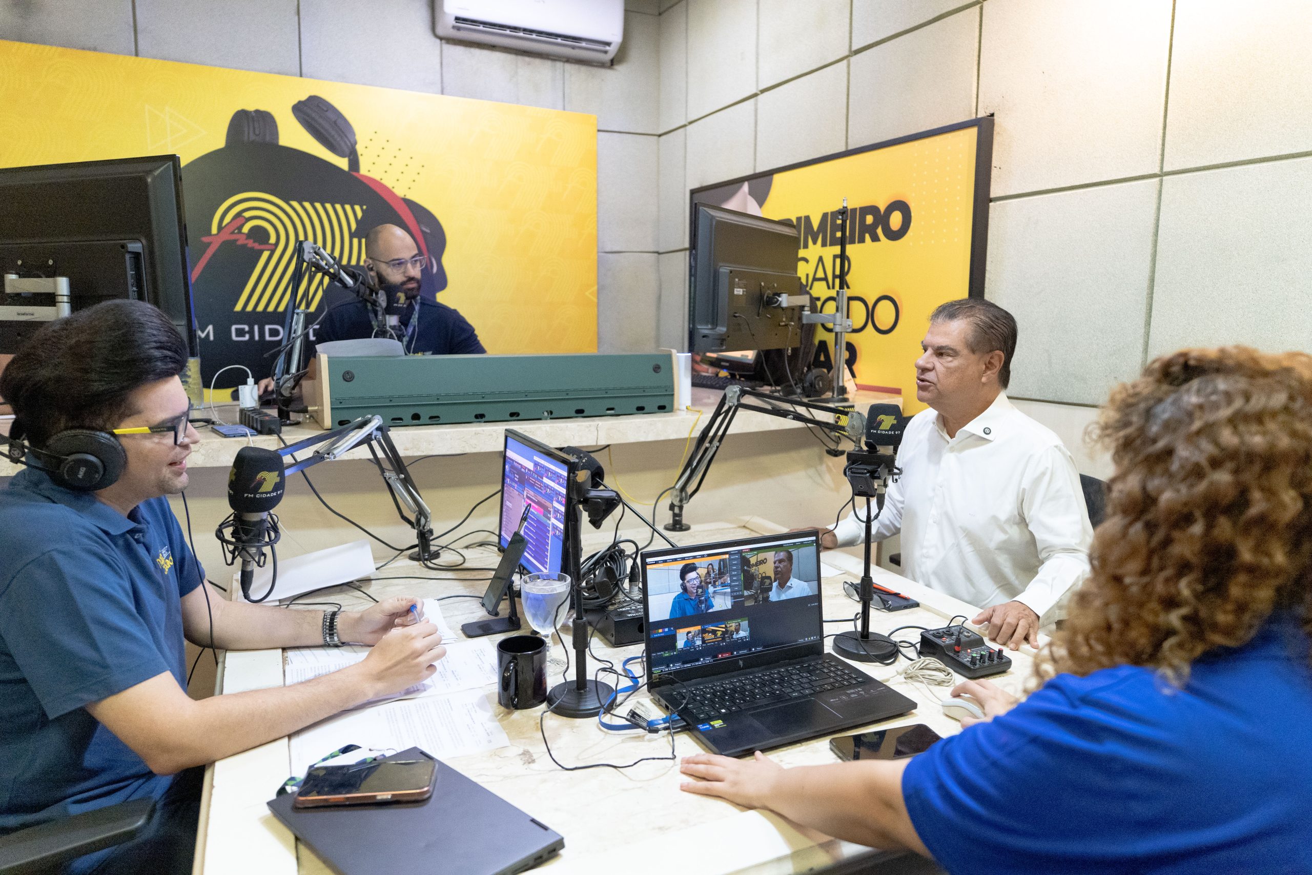 Senador Nelsinho Trad diz que desistiu da candidatura para não rachar o grupo político