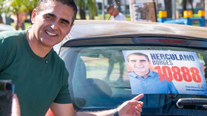 Herculano Borges reúne equipe, apoiadores e lideranças em adesivaço e reforça caminhada coletiva