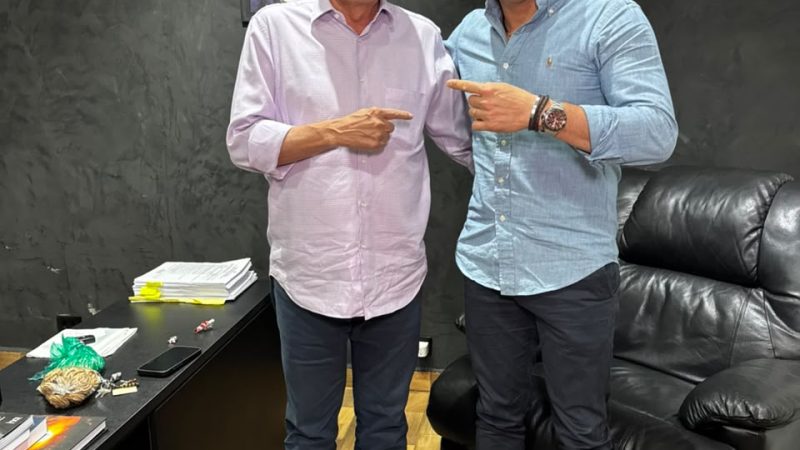 Hashioka mantém diálogo com prefeito de Naviraí e reforça atuação municipalista