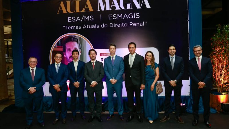 Aula magna gratuita com Rogério Sanches Cunha superlota Centro de Convenções em Campo Grande