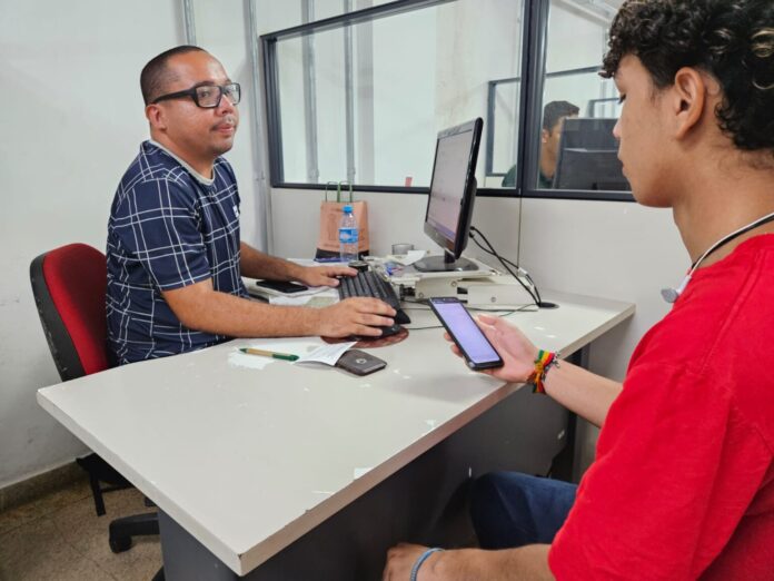 Campo Grande tem 921 vagas de emprego abertas para hoje; veja oportunidades