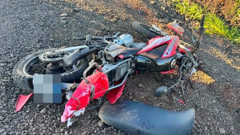 Mulher morre após motocicleta ser atingida por carreta na MS-156, em Tacuru